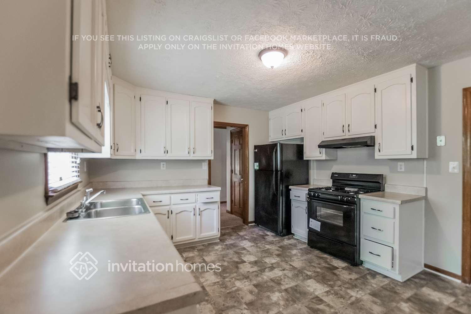 Building Photo - 5130 Brownwood Dr
