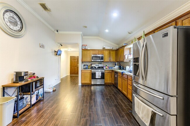 Building Photo - 9642 Sugarblossom Ln