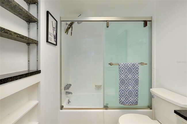 Building Photo - 3806 Gulf of Mexico Dr