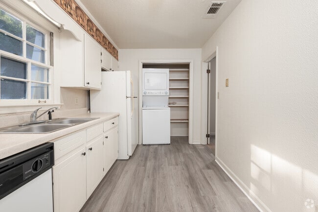 Interior Photo - Royal Springs Apartments