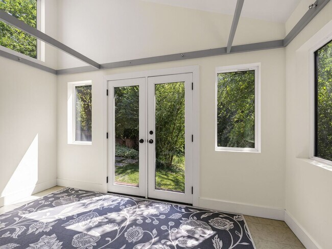 Building Photo - 11107 Gambel Oak Cir