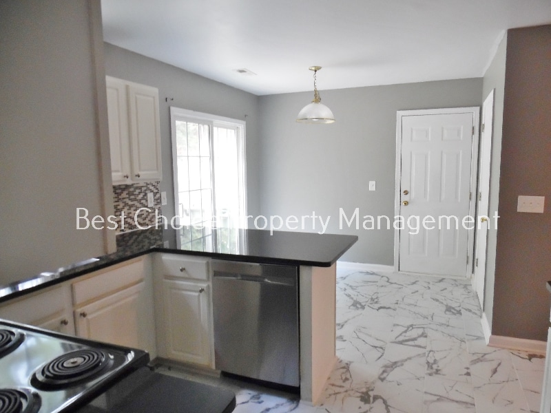 Building Photo - 4 Oyster Bay Ct