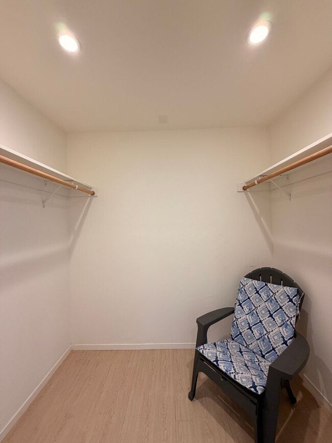 Building Photo - Mid-Century Modern Coastal Retreat – Walk to Beach & Bike to Aptos Village | 4+ Bed / 2 Bath