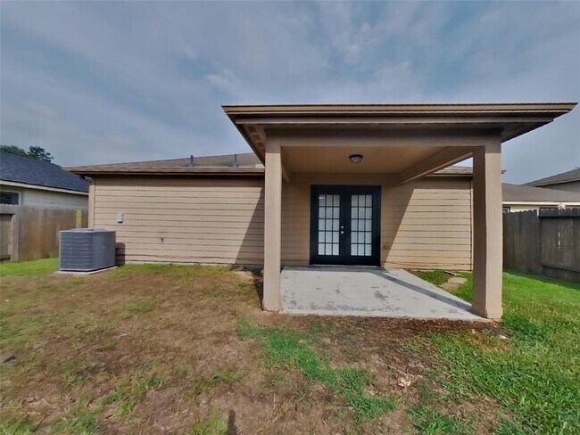 Building Photo - 4123 Pedernales River Ln