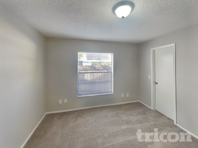 Building Photo - 778 Birgham Pl