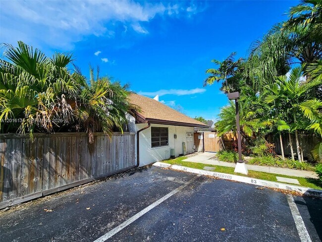 Building Photo - 7749 SW 100th St
