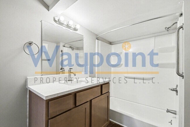 Building Photo - 412 Breens Ct SW