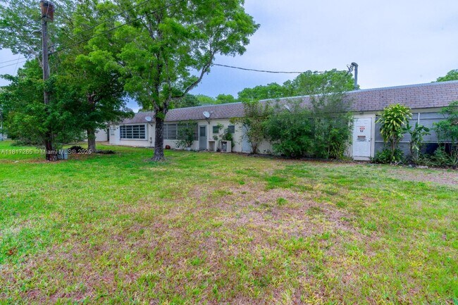 Building Photo - 17252 SW 112th Pl