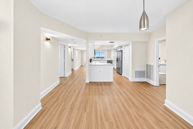 Building Photo - 3145 S Atlantic Ave