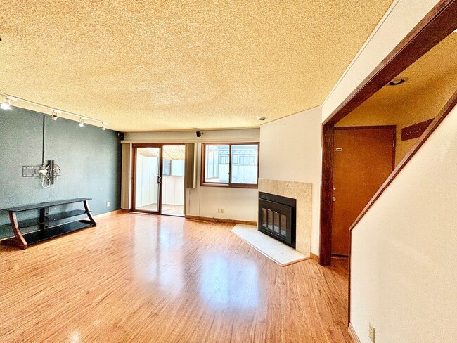 Building Photo - Spacious 2-Story Condo in Crossroads Commu...