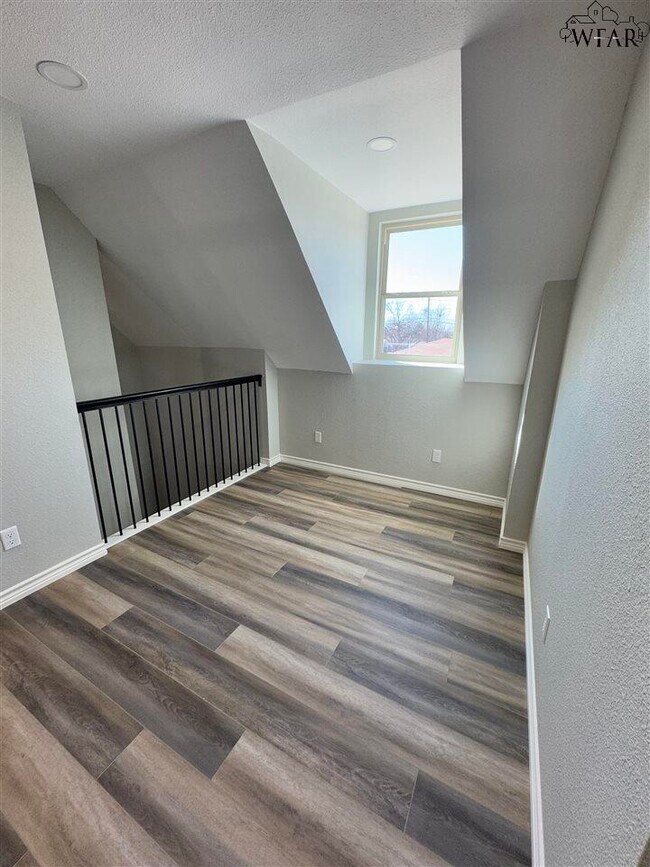 Building Photo - 5237 Catskills Dr