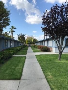 Building Photo - Hacienda Apartments
