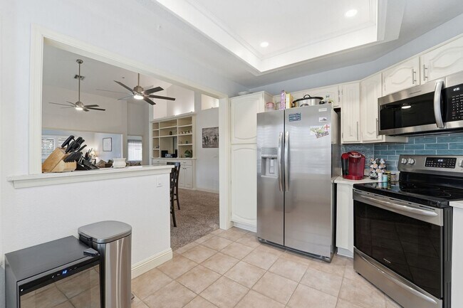 Building Photo - Fully Furnished Scottsdale Home with Bonus Room & 2-Car Garage