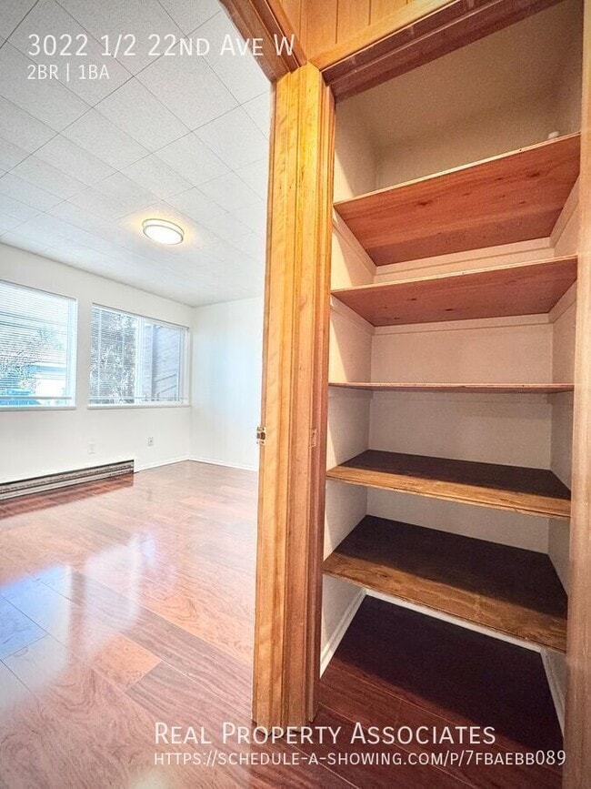 Building Photo - 3022 1/2 22nd Ave W-