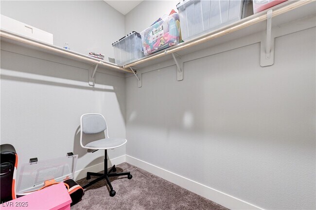 Building Photo - 7572 Mount Spokane Ct