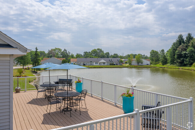 The Lakes at Lake Park Village - Lake Park Village