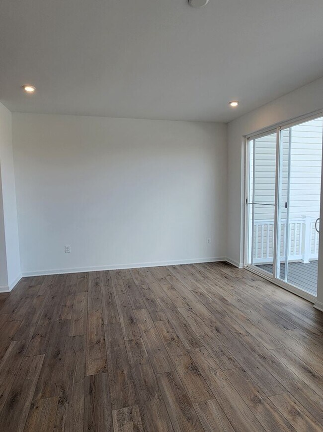 Building Photo - New Construction Townhome in Middletown