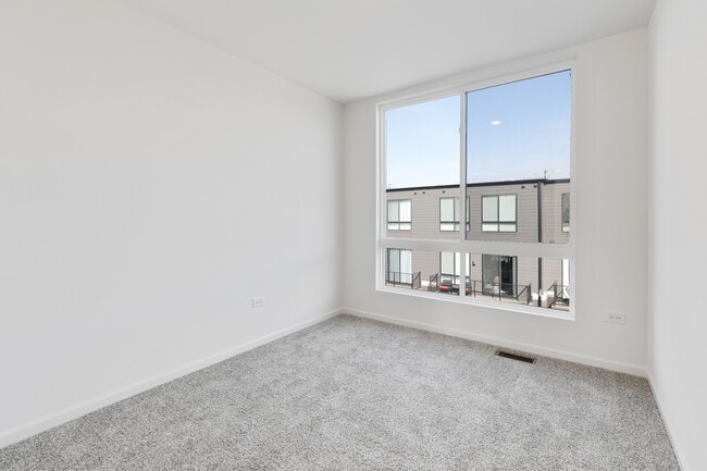 Building Photo - 1274 Catalina Ct.