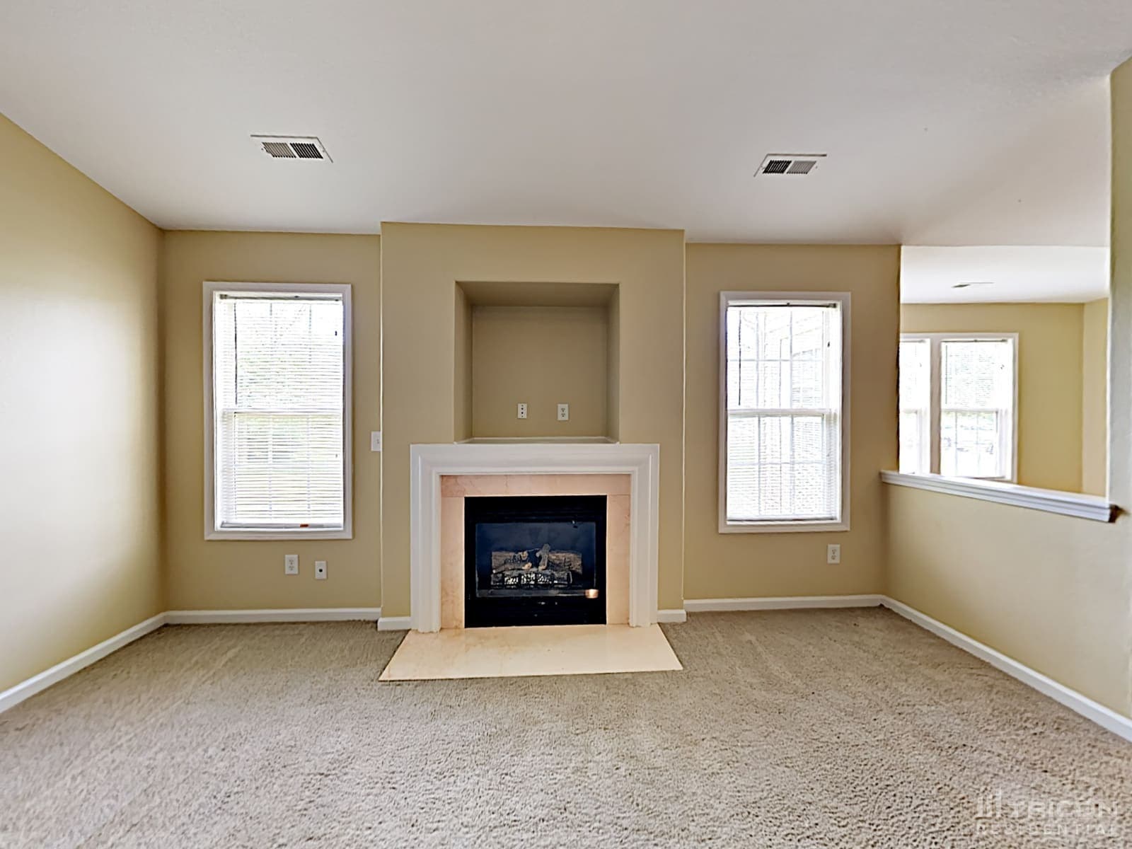 Building Photo - 6211 Whispering Brook Ct