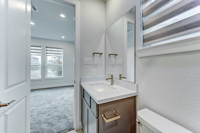 Building Photo - 9522 Rialto Creek Dr