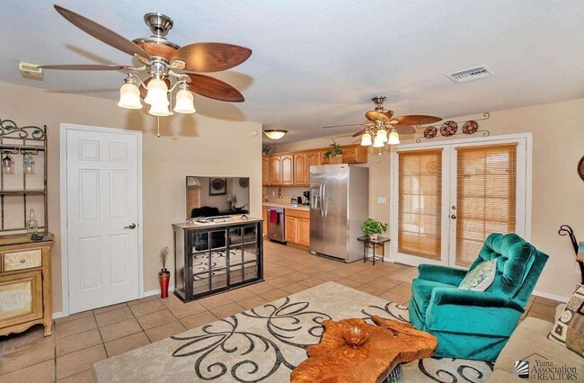 Building Photo - 13644 E 52nd Dr