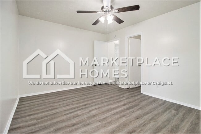 Building Photo - 1145 Mainstreet Valley Dr
