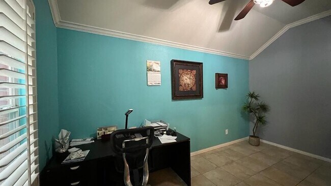 Building Photo - 3506 Nandina Dr