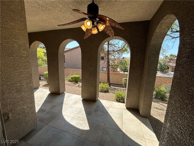 Building Photo - 11855 Portina Dr