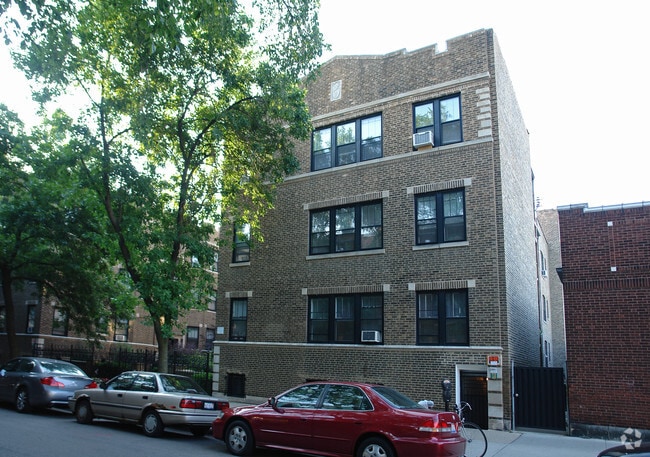 Building Photo - 629 W. CORNELIA