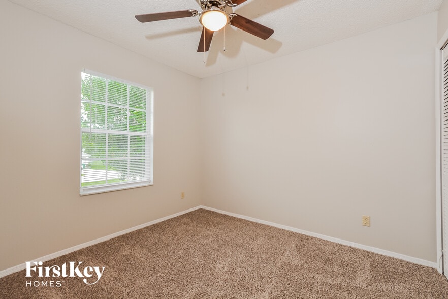 Building Photo - 3257 Utah Dr
