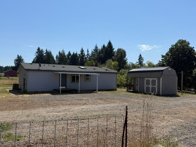 Building Photo - 2.5 Acres with Barn across from Lacomb School!