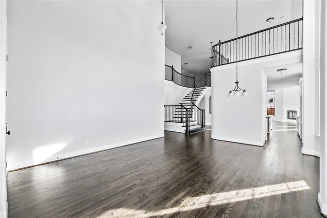 Building Photo - 4849 Brantley Dr