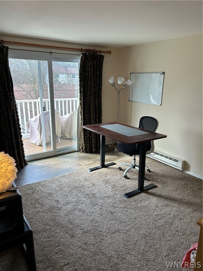 Building Photo - 307 Cayuga Rd