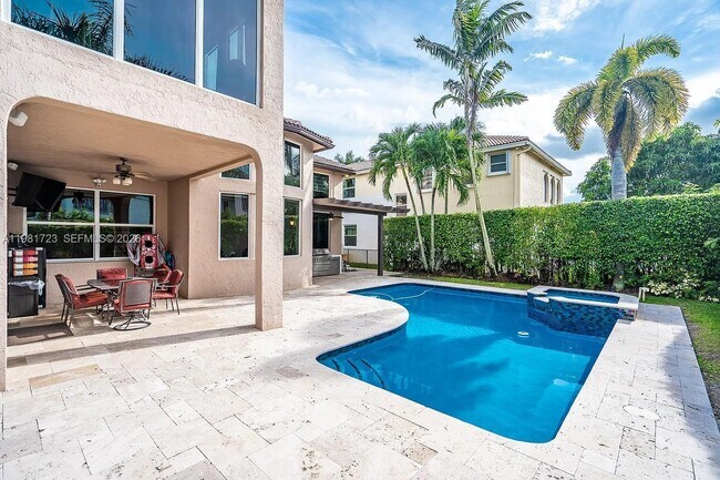 Building Photo - 3182 SW 189th Ave