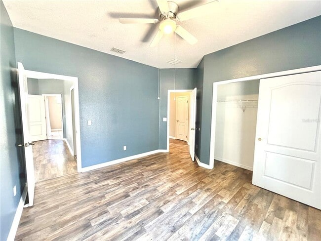 Building Photo - 1044 Longville Cir