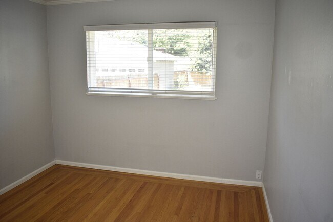 Building Photo - 5311 Callister Ave