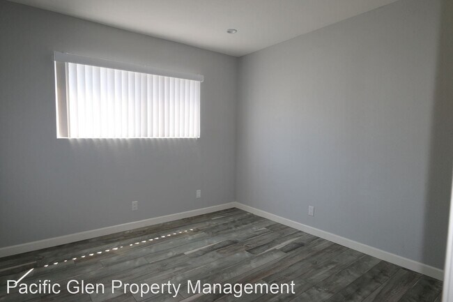 Building Photo - 3 br, 2.5 bath House - 7903 Via Magdalena