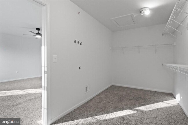 Building Photo - 14766 Malloy Ct