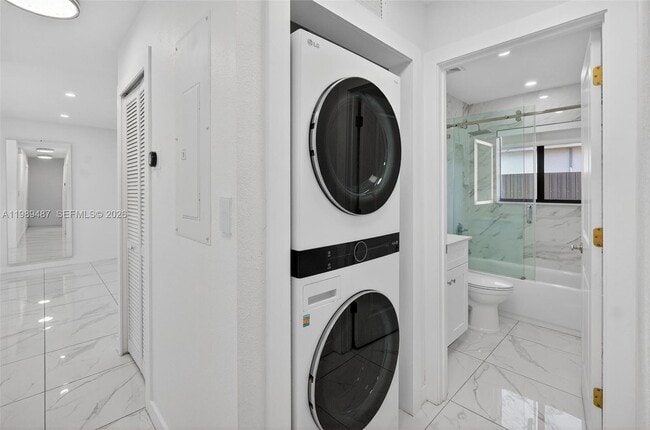 Building Photo - 2490 NW 44th St