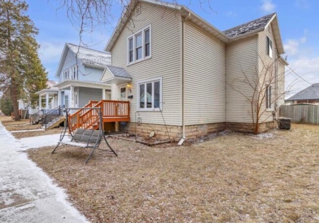 Building Photo - 92 Harrison Pl