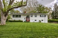 Building Photo - 2825 S 106th St