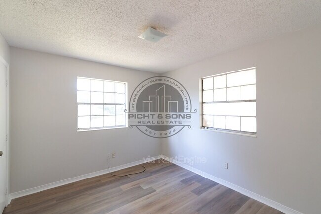 Building Photo - 3216 Jim Lee Rd