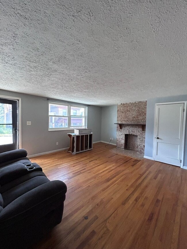 Building Photo - 1220-1224 Termon Ave