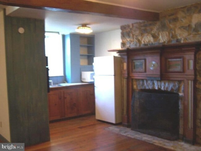 Building Photo - 403 S Braddock St