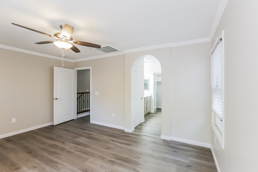 Building Photo - 3886 S Winter Ln