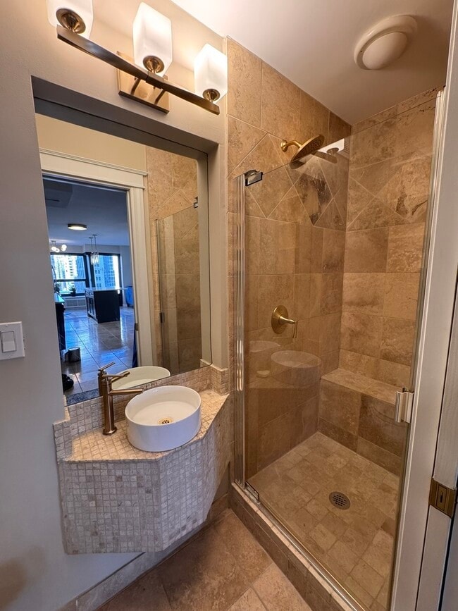 Building Photo - 30 E Huron St