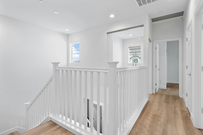 Building Photo - 2943 Neil Jerome Dr