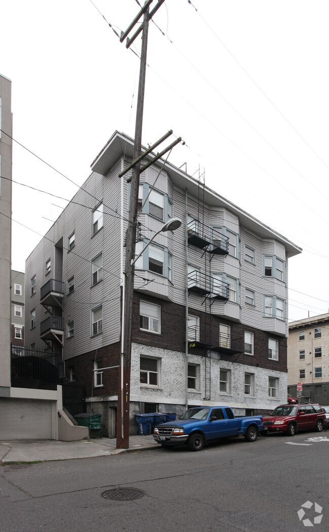 Building Photo - Celeste