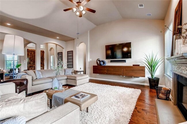 Building Photo - 21817 Agarito Ln