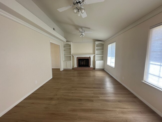 Building Photo - 4BD/3BA Ramona Home w/ Sparkling Pool – Scenic, Private, and Spacious